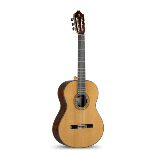 Alhambra 819 V – Classical Guitar | Gloss Finish