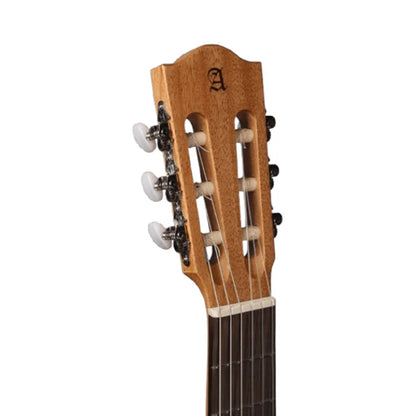 Alhambra 8201 – Flamenco Guitar | Open Pore Finish
