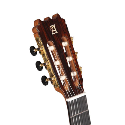 Alhambra 8225 V – Flamenco Classical Guitar | Spain